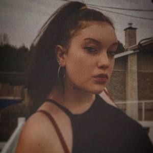 Meet your Posher, Nenon